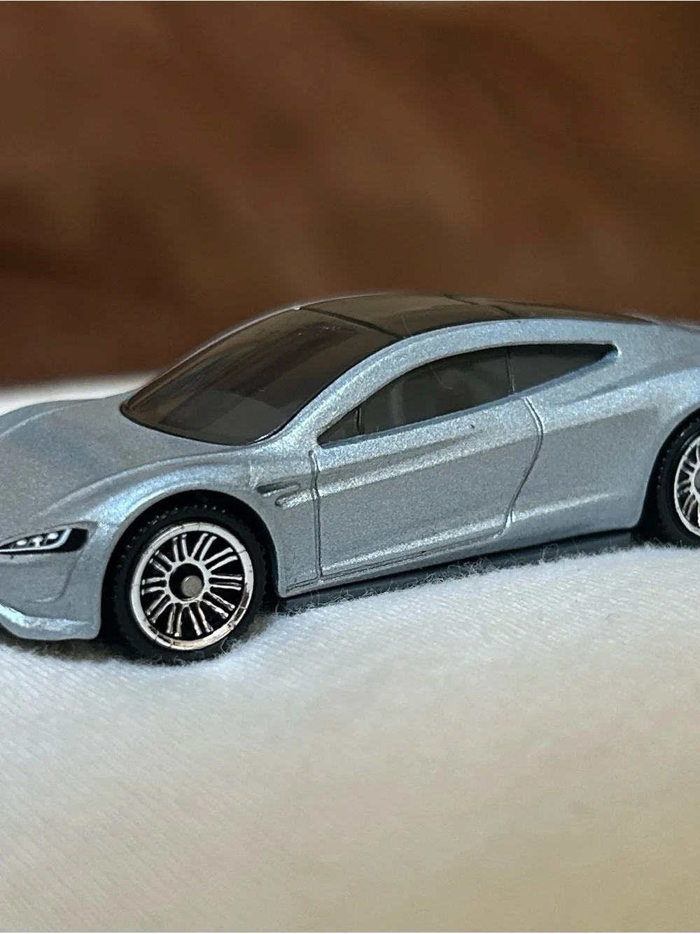 ❌SOLD❌Matchbox Tesla Roadster Silver Metallic 1:64 Scale Loose Diecast Car